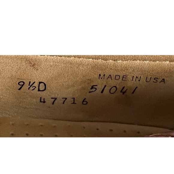 Allen Edmonds Mens 9.5 Shoes Maxfield Loafers Brown 100% Leather Made In USA